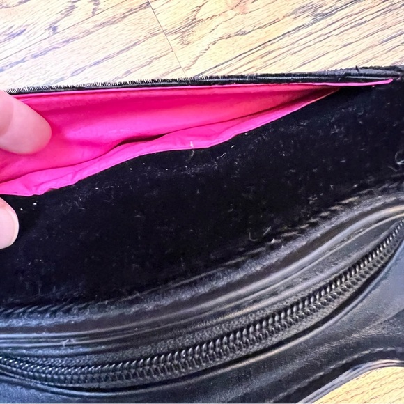 Lily Bloom Cat Face Bag Purse Small Black Pink Velvet Clean RARE Long Strap - Picture 7 of 8